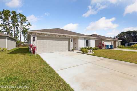 564 Alminar Avenue SE, Palm Bay, FL 32909