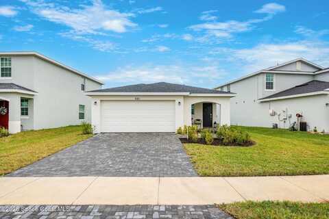 661 Papillon Street SW, Palm Bay, FL 32908