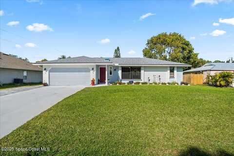 761 SE Cavern Avenue, Port Saint Lucie, FL 34983