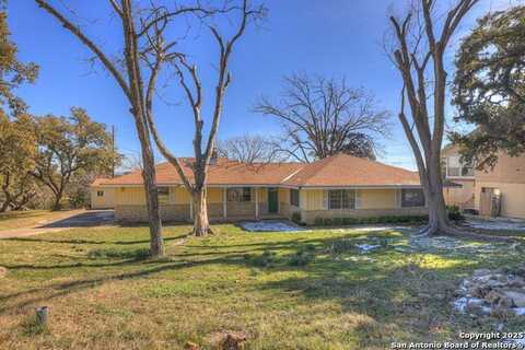 116 CRESTVIEW DR, Canyon Lake, TX 78133