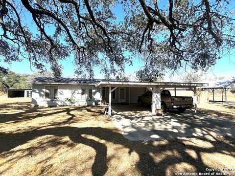 10849 N HIGHWAY 16, Poteet, TX 78065