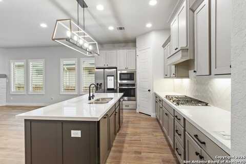 2613 MOONLIGHT RUN, San Antonio, TX 78245