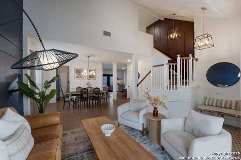 11306 FAIR HOLLOW DR, San Antonio, TX 78249