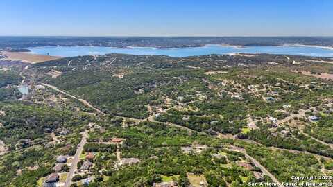 541 Herauf, Canyon Lake, TX 78133