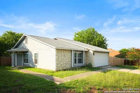 7547 Oriental Trl, San Antonio, TX 78244