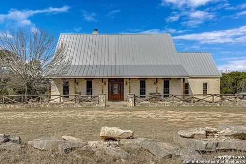 231 Stoney Brook, Kerrville, TX 78028
