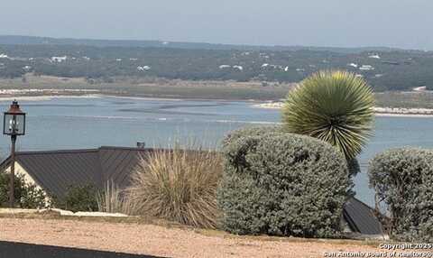 523 OAK SHORES DR, Canyon Lake, TX 78133