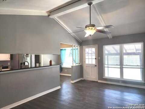 6128 PATRICK HENRY ST, San Antonio, TX 78233