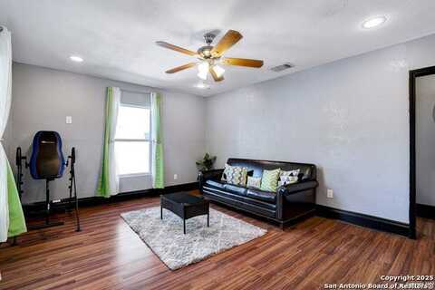 351 WARE BLVD, San Antonio, TX 78221