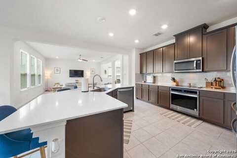 2114 Themis, San Antonio, TX 78245