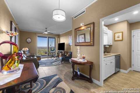 1 TOWERS PARK LANE, San Antonio, TX 78209