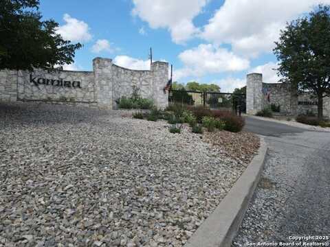 296 KAMIRA DR, Kerrville, TX 78028