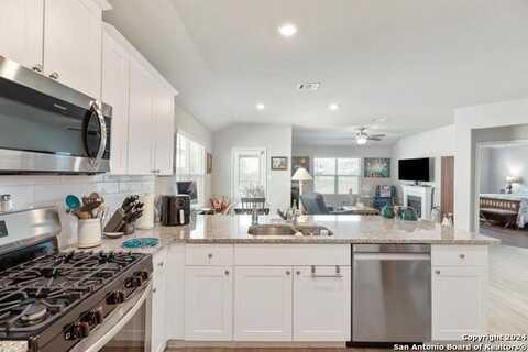 13018 Thyme Way, Converse, TX 78109