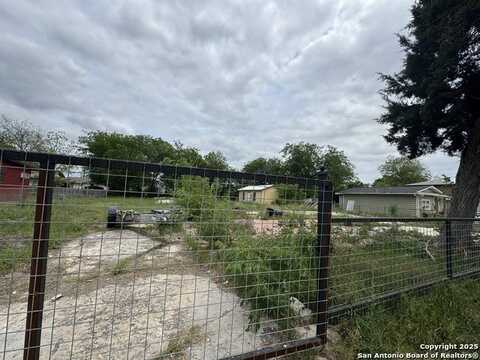 1726 BARNEY AVE, San Antonio, TX 78237