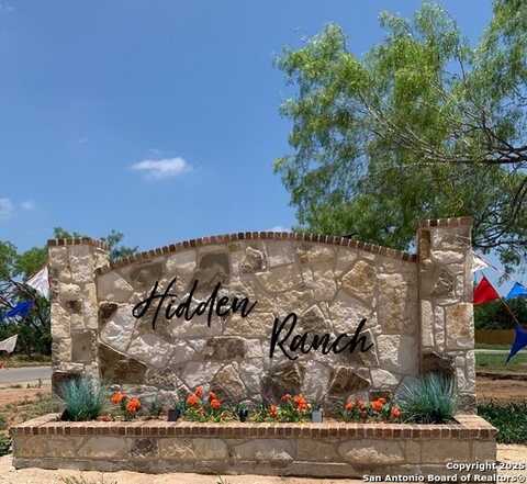 121 NE Hidden Hills, Floresville, TX 78114