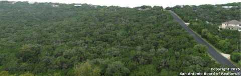 9896 Cash Mountain Rd, Helotes, TX 78023