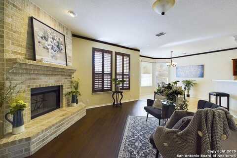 117 Boeing Cor, Cibolo, TX 78108