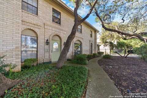 8415 FREDERICKSBURG RD, San Antonio, TX 78229
