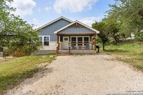 2319 WESTVIEW DR, Canyon Lake, TX 78133