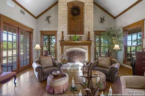 1420 WATERSTONE PKWY, Boerne, TX 78006
