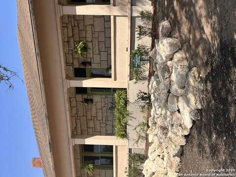 24626 CLIFF LINE, San Antonio, TX 78257