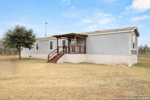 1487 Sheffield Rd, Seguin, TX 78155