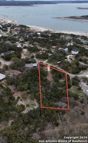 1466 & 1476 Paradise, Canyon Lake, TX 78133