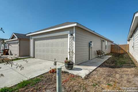 8043 SERRO MEDINA, San Antonio, TX 78252
