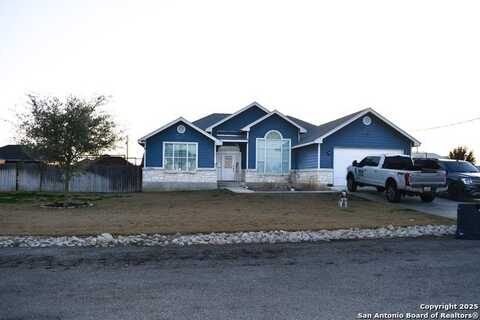 110 Mayberry, Pearsall, TX 78061