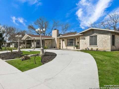 2613 W. Summit Ave, San Antonio, TX 78228