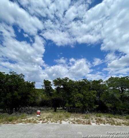 Tbd Beacon Rd., Lakehills, TX 78063