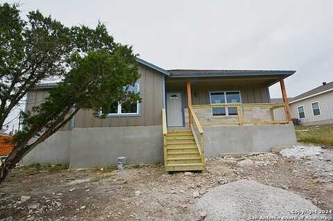 1559 Golf Course Dr., Spring Branch, TX 78070