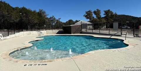 387 Private Road 1742, Mico, TX 78056