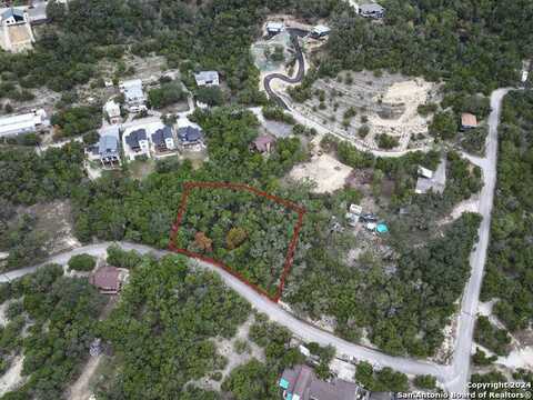 566 Contour Drive, Canyon Lake, TX 78133