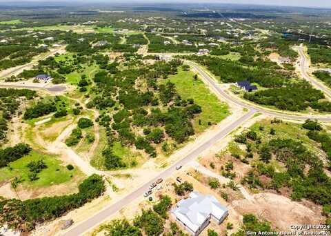 667 Butler Oaks, New Braunfels, TX 78163