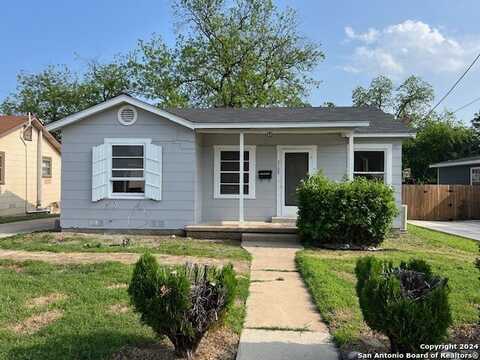 2108 Fresno, San Antonio, TX 78201