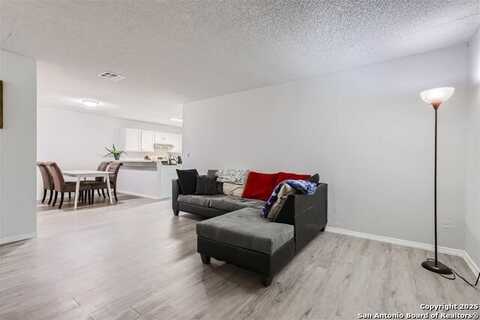 6829 OLDHAM, San Antonio, TX 78239