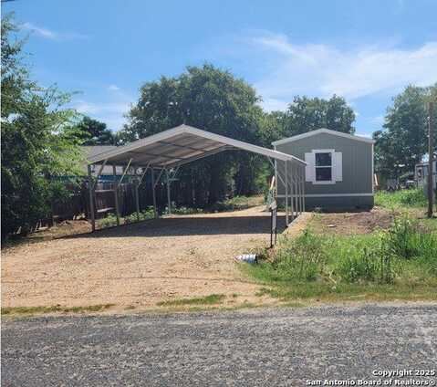 614 Novella, Adkins, TX 78101