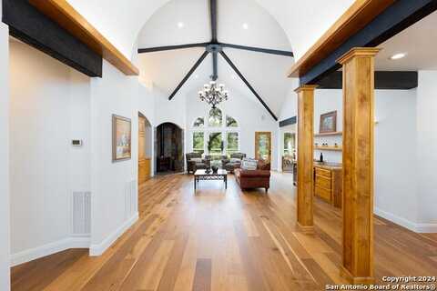 518 Summit Trail, Boerne, TX 78006