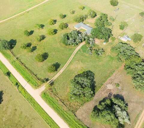 341 County Road 233, Schulenburg, TX 78956