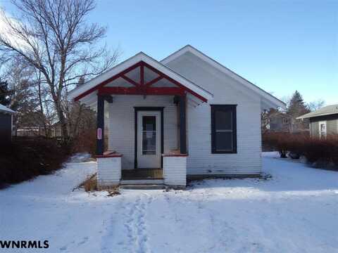 508 SHOSHONE AVE, Hemingford, NE 69348