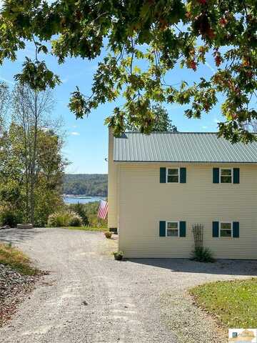 513 Dogwood Lane, Burkesville, KY 42717