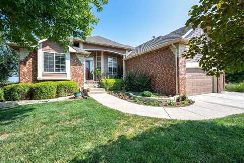 2032 Briarwood, Newton, KS 67114