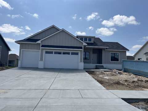 6715 W Palmetto, Wichita, KS 67205