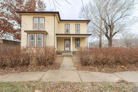 602 Spring St, Gypsum, KS 67448