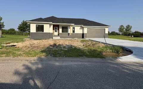 5161 N Colonial Ave, Bel Aire, KS 67226