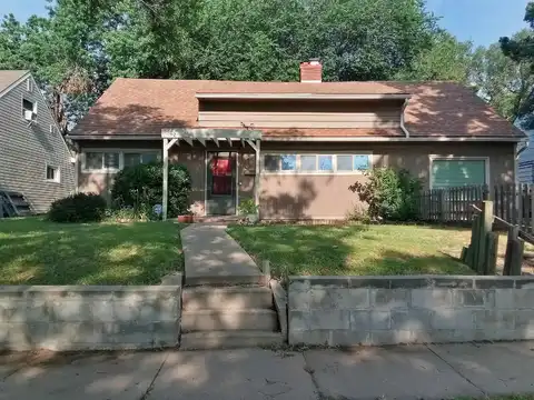 2207 S Pinecrest, Wichita, KS 67218