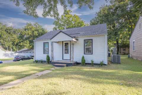 423 E 16th, Winfield, KS 67156