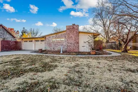 1027 N Brookfield St, Wichita, KS 67206