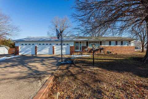 904 N Wheatland Dr., Buhler, KS 67522